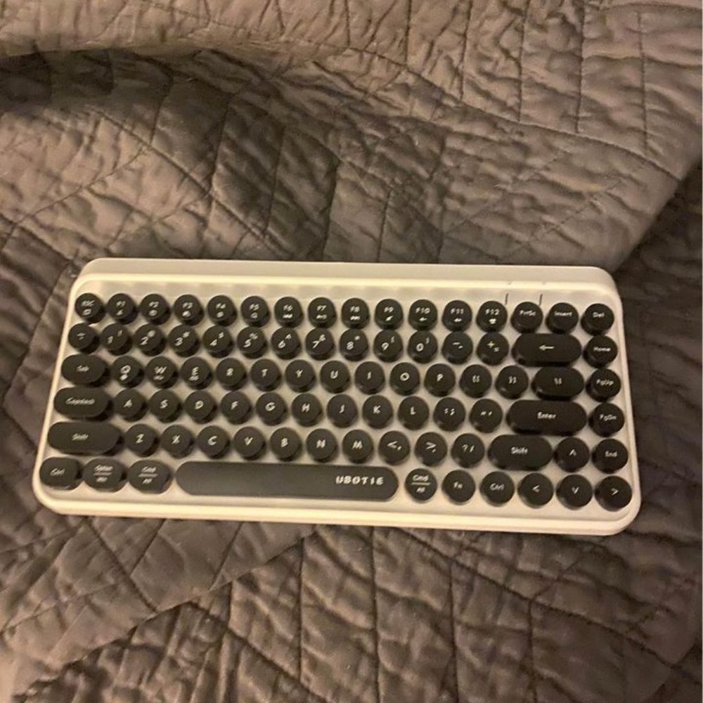 UBOTIE Portable Bluetooth Computer Keyboard, Wireless Mini Compact